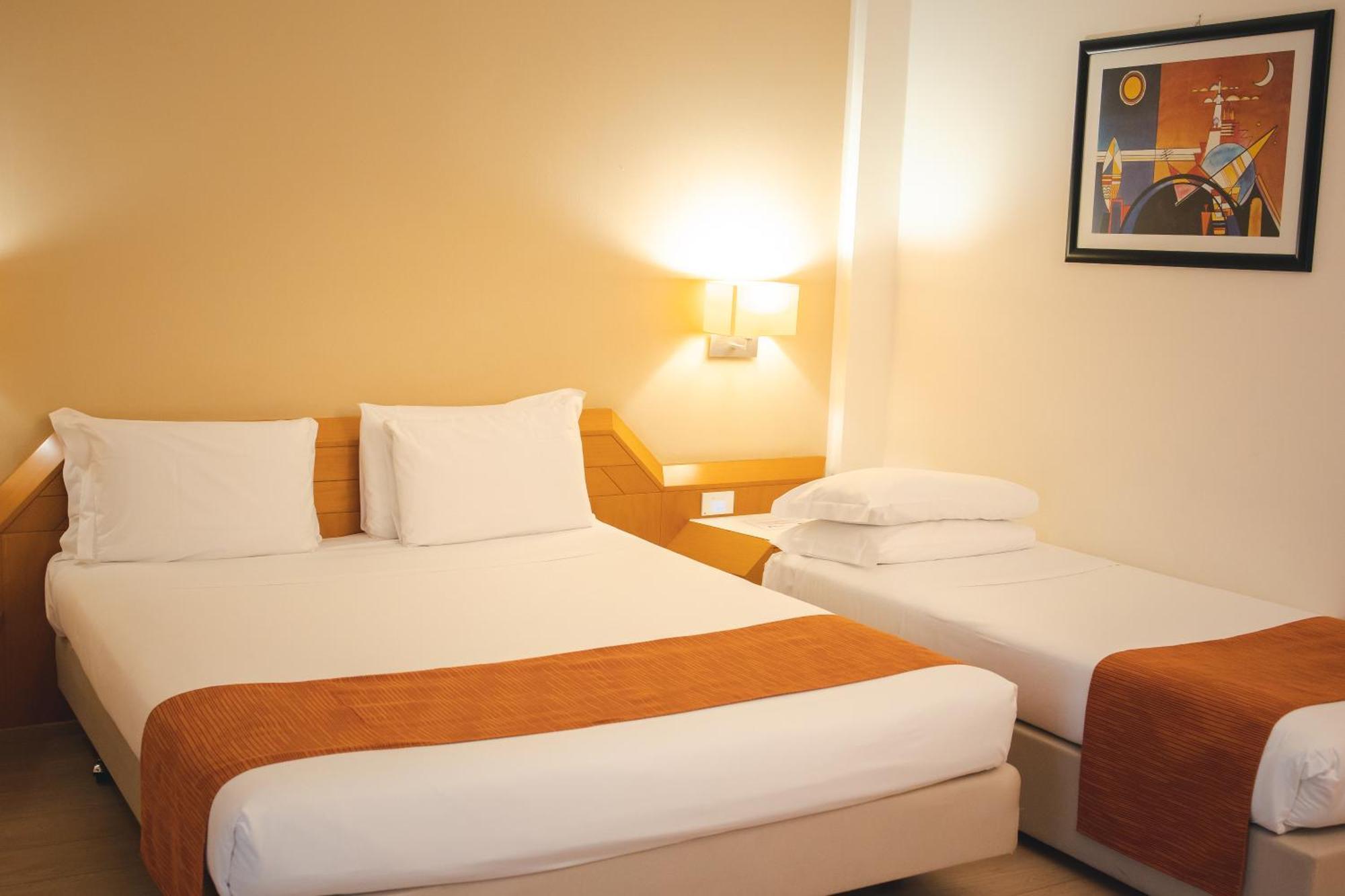 Best Western Mirage Hotel Fiera Paderno Dugnano Exterior foto