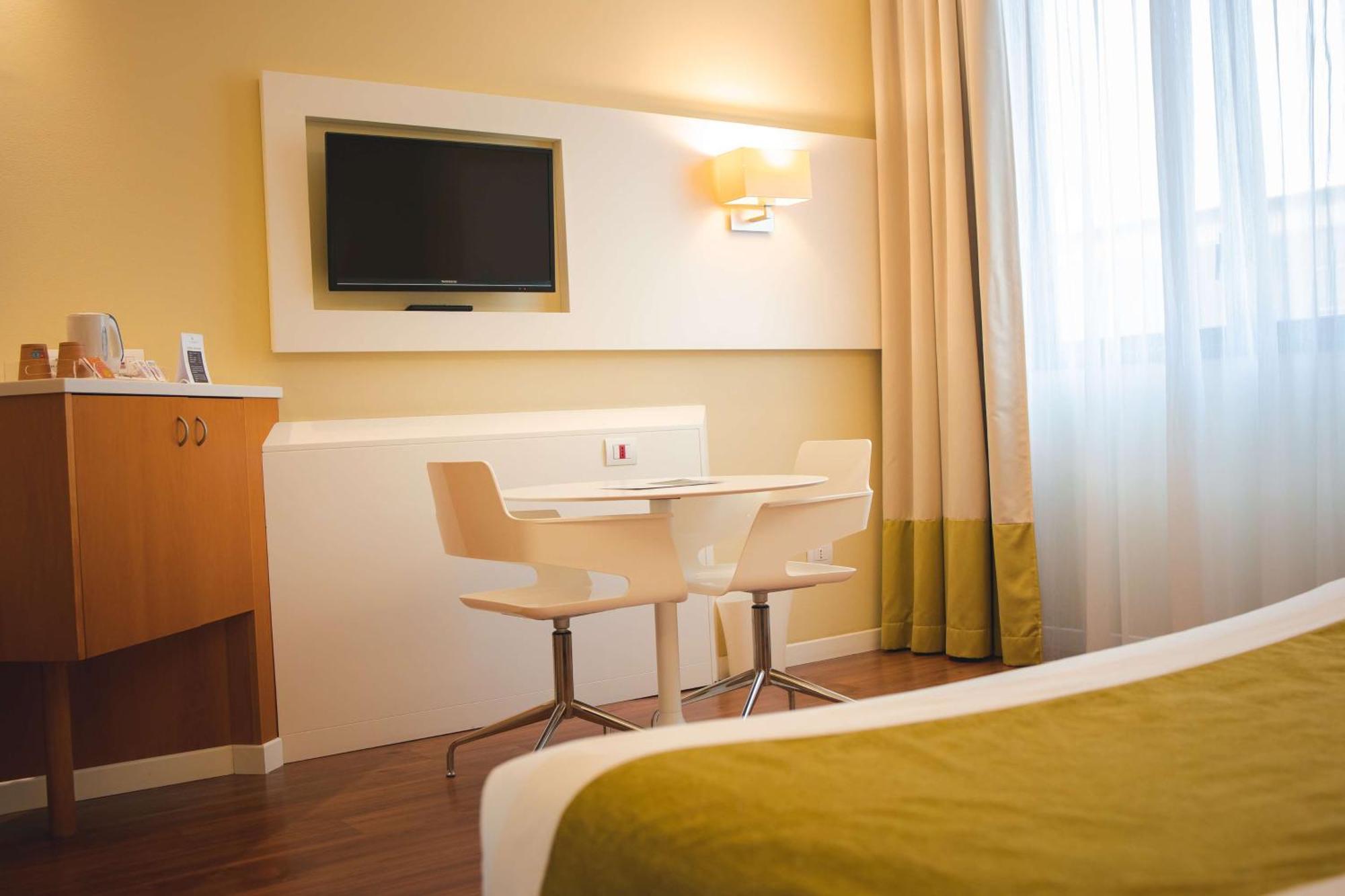 Best Western Mirage Hotel Fiera Paderno Dugnano Exterior foto
